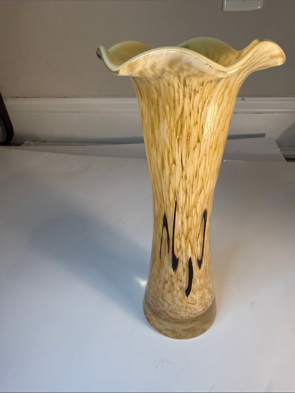 Vintage golden amber ruffle vase